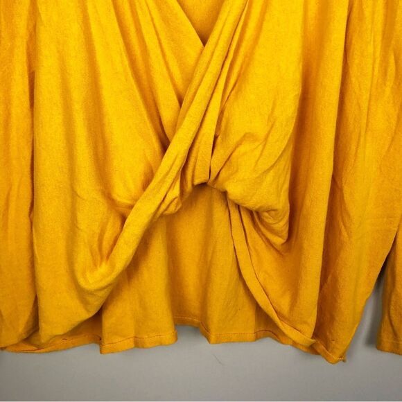 FOREVER 21 | Yellow Oversized Cross Wrap Sweater Women’s Size X-Small - Picture 4 of 7